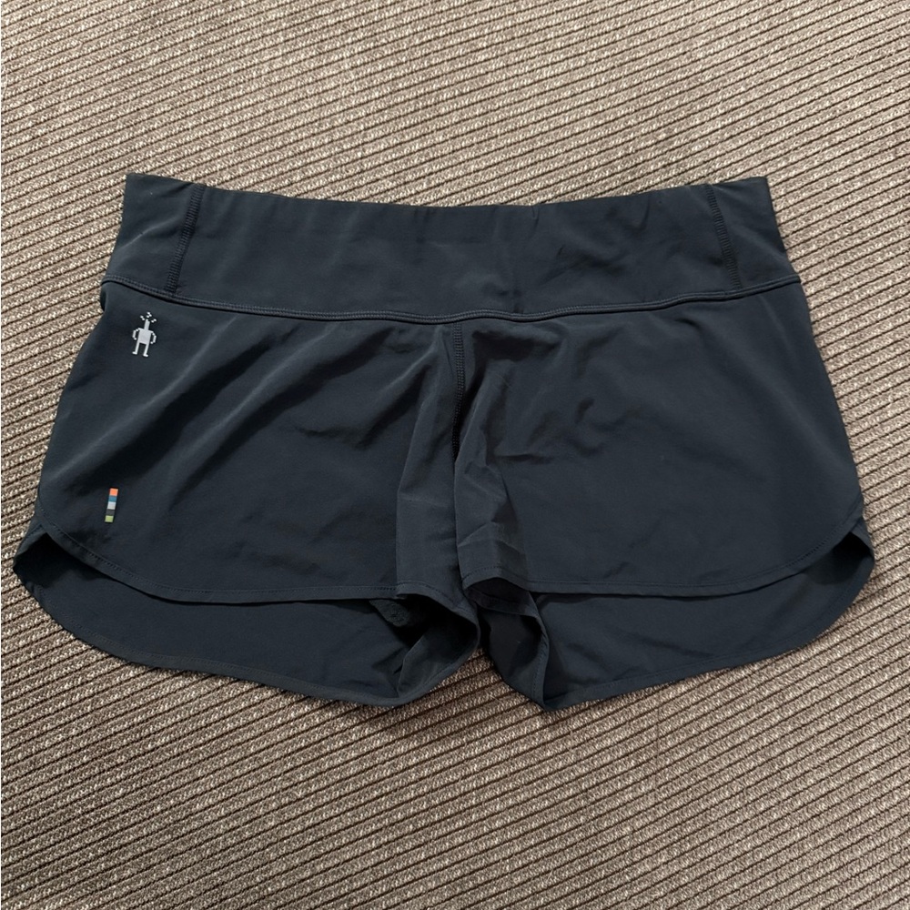 Smartwool Women's Merino Sport Lined Short in black.